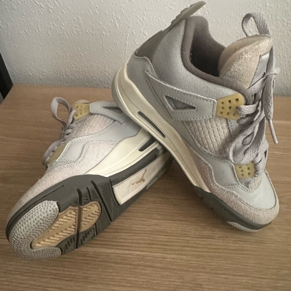 Jordan Athletic Shoes in Gray and Cream